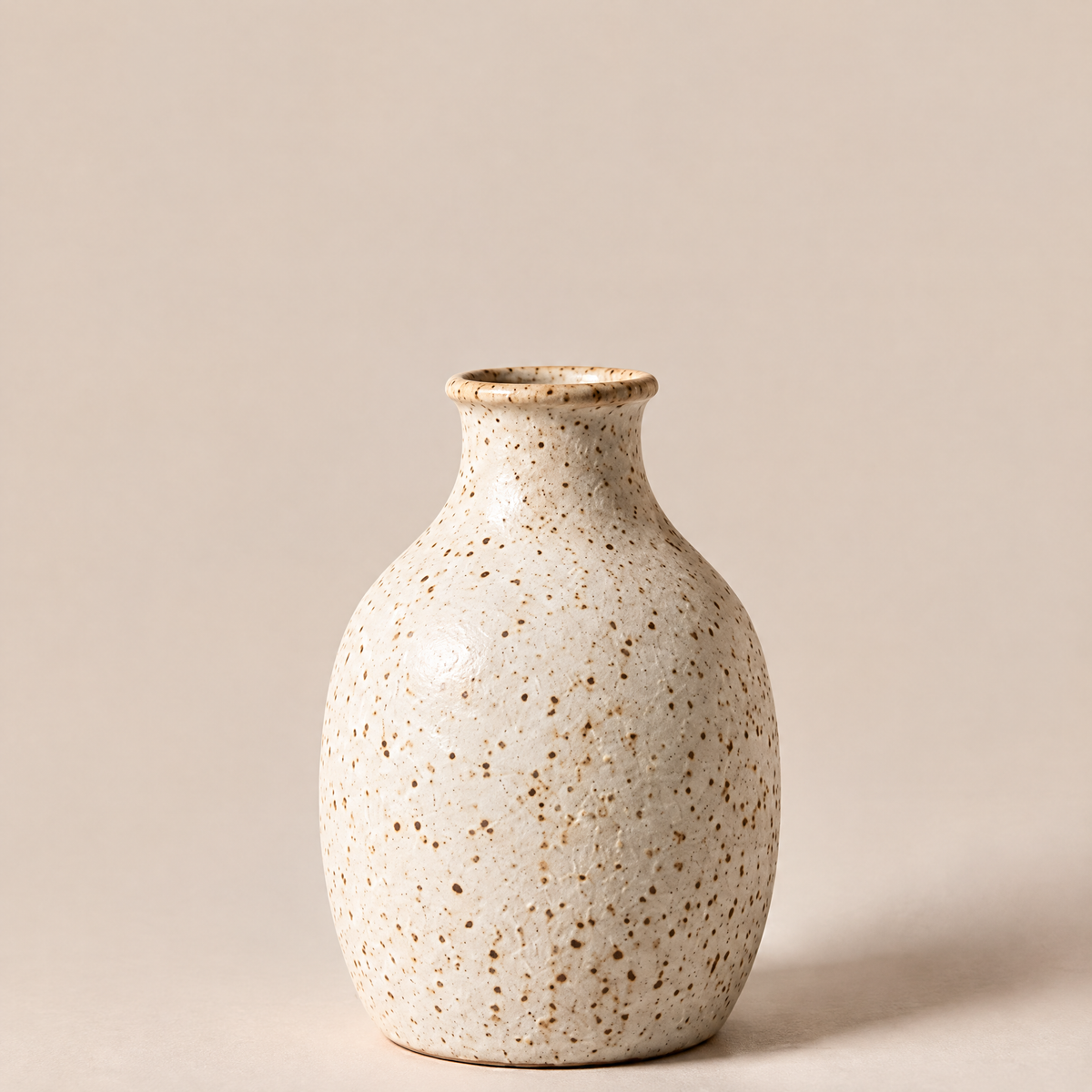 Waverlyo™ Rounded Speckled Stoneware Vase